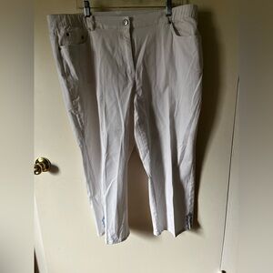 Ruby Rd. WoMen's White Chinos with Blue Accents